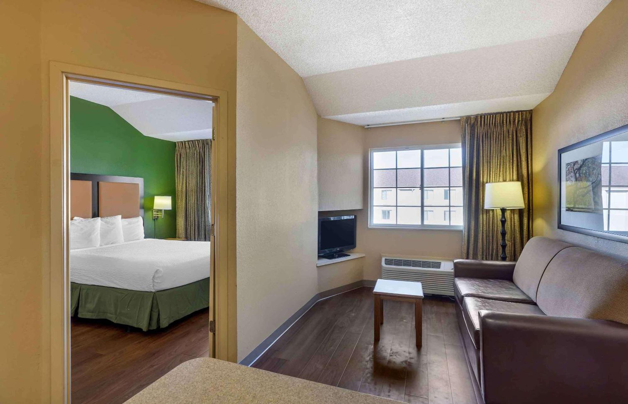 Extended Stay America Select Suites - Providence - Airport Warwick Kültér fotó