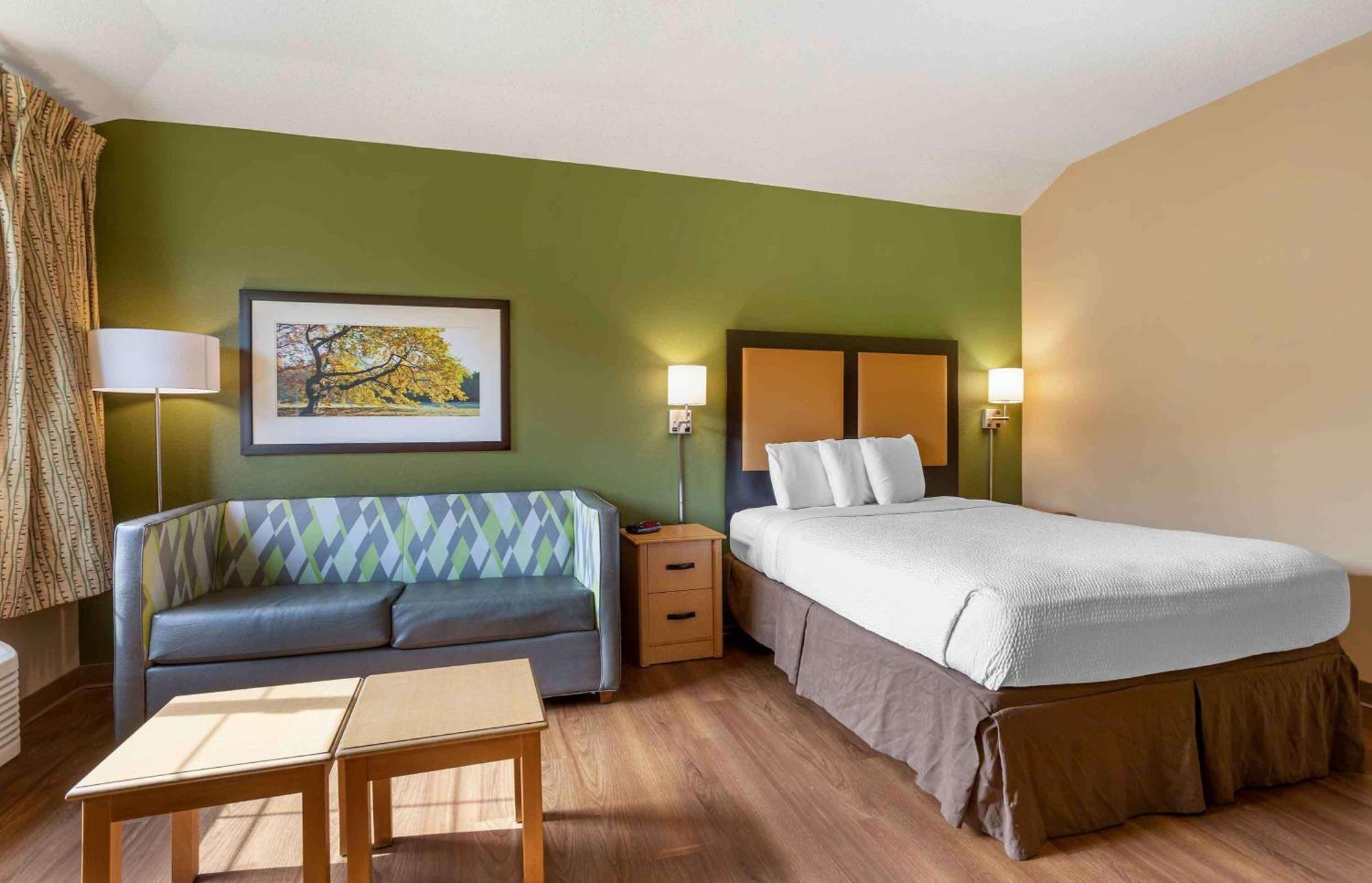 Extended Stay America Select Suites - Providence - Airport Warwick Kültér fotó