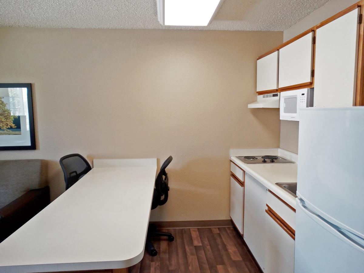 Extended Stay America Select Suites - Providence - Airport Warwick Kültér fotó